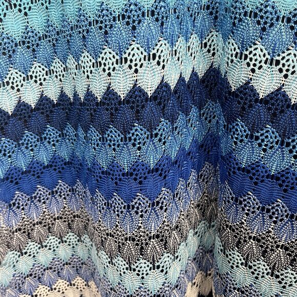 Roxberi Dress Large Crochet Zig Zag Blue Knit V Back Trapeze Shift Knee Length - Picture 5 of 7